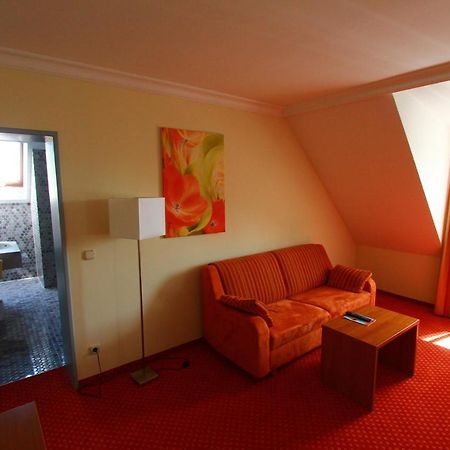 Abasto Hotel Eichenau المظهر الخارجي الصورة