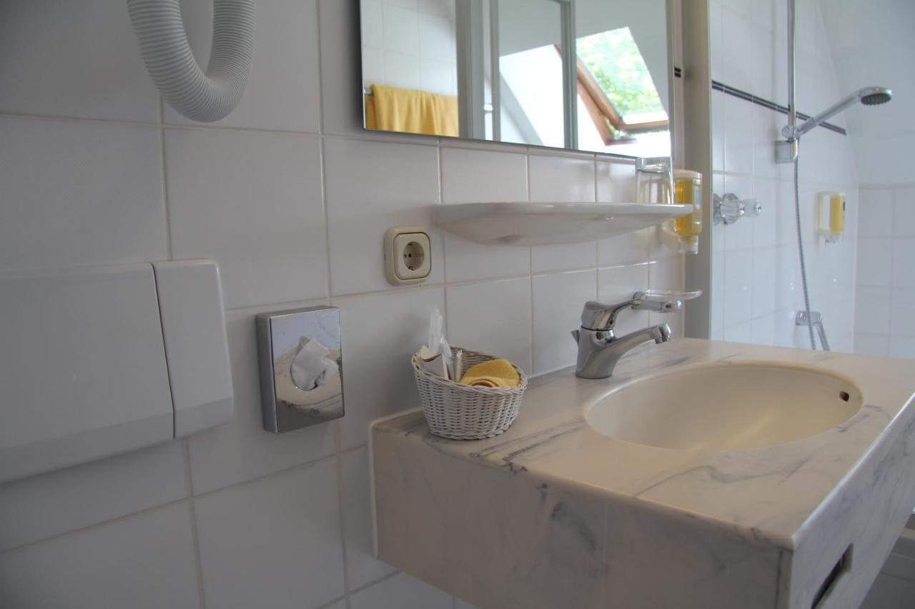 Abasto Hotel Eichenau المظهر الخارجي الصورة